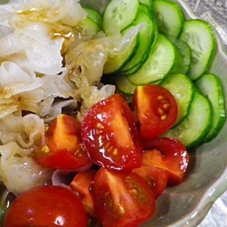 キュウリトマトきくらげの中華風簡単冷菜